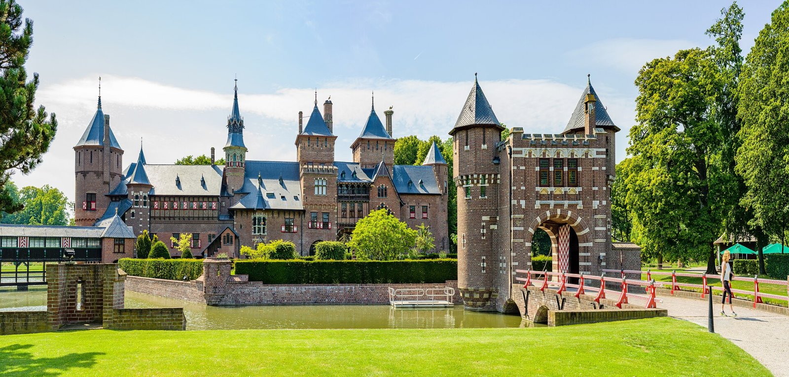 Kasteel De Haar: Uma Viagem pelo Coração da História Holandesa - Utrecht | Secret World Trip Planner