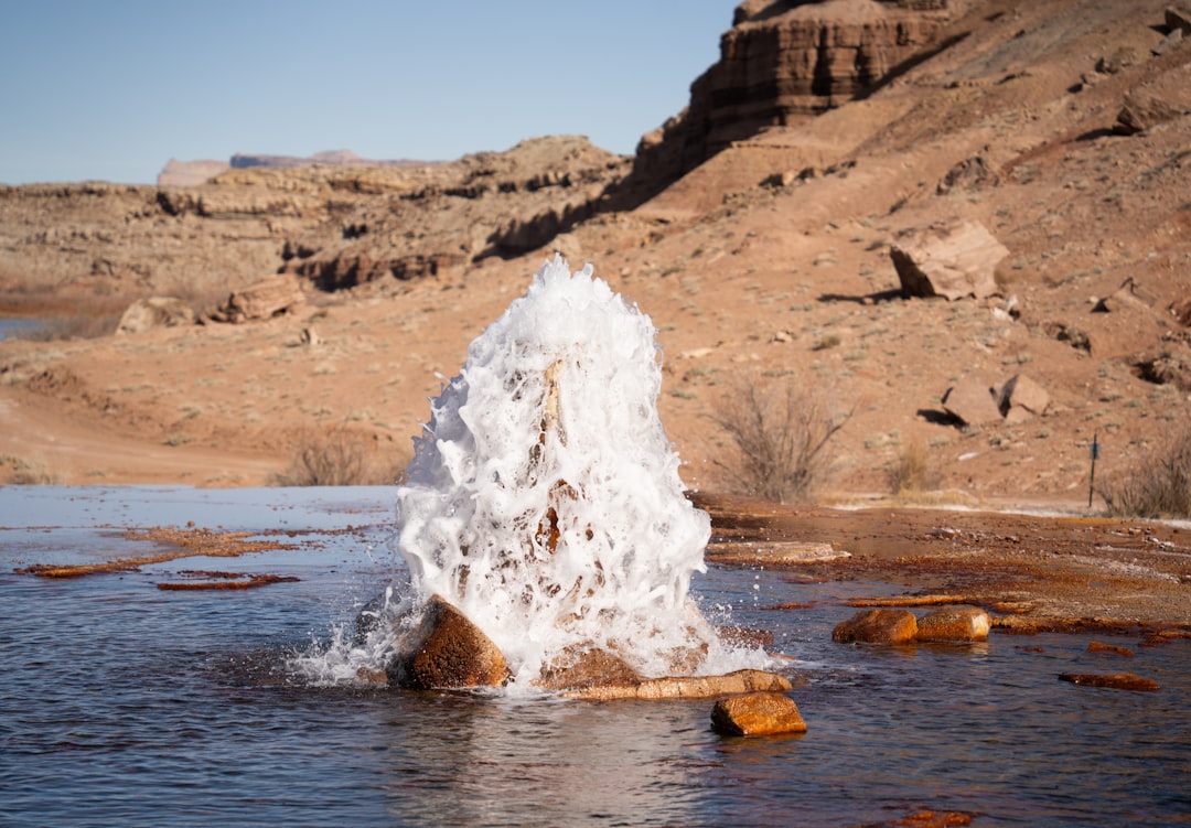 Гейзеры: Природные термы Исландии - Geysir | Secret World Trip Planner