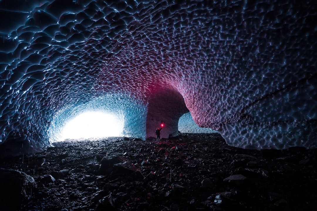 Descubra as Grutas de Waitomo: Um Mundo Mágico - Waitomo Caves | Secret World Trip Planner