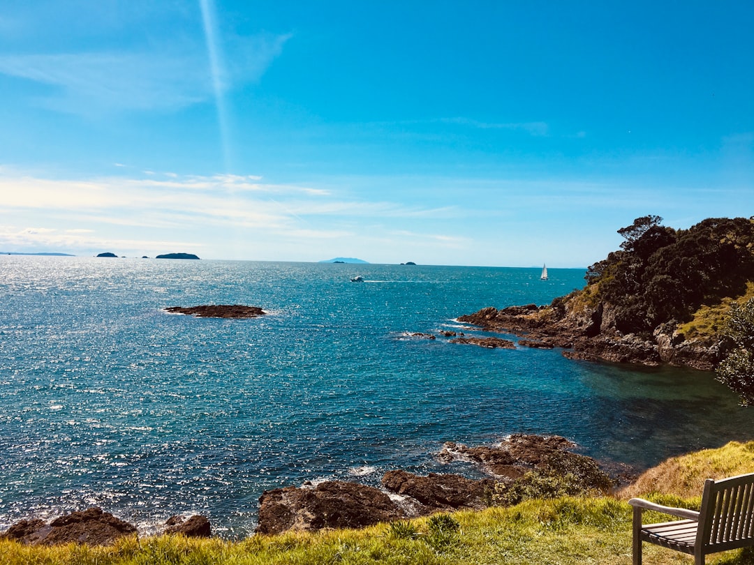 Playas de Ensueño: La Isla Waiheke en Nueva Zelanda - Isola Waiheke | Secret World Trip Planner