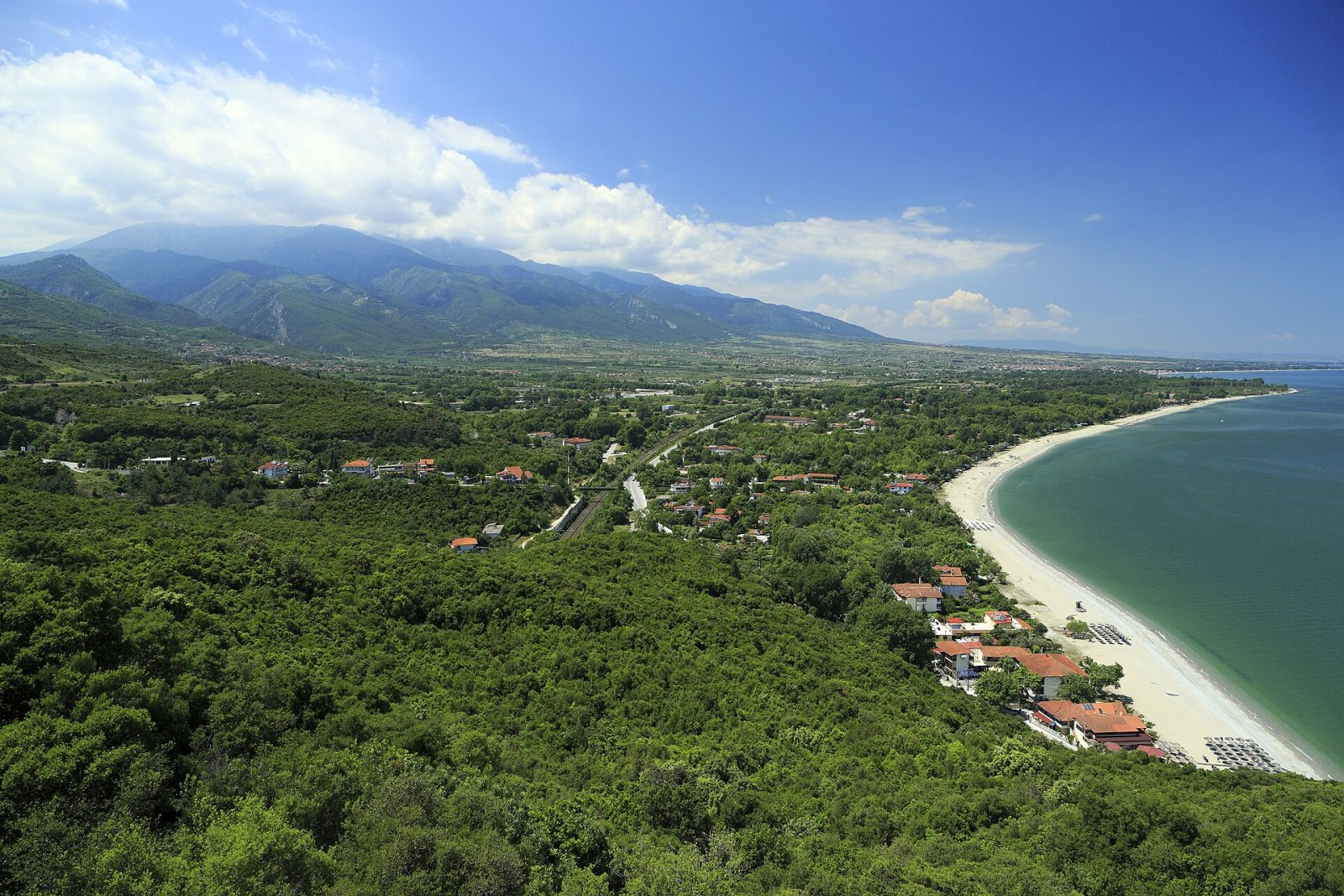Olympos: La Magia de un Pueblo Griego entre Historia y Naturaleza - 39C3+X9 Agiasos | Secret World Trip Planner