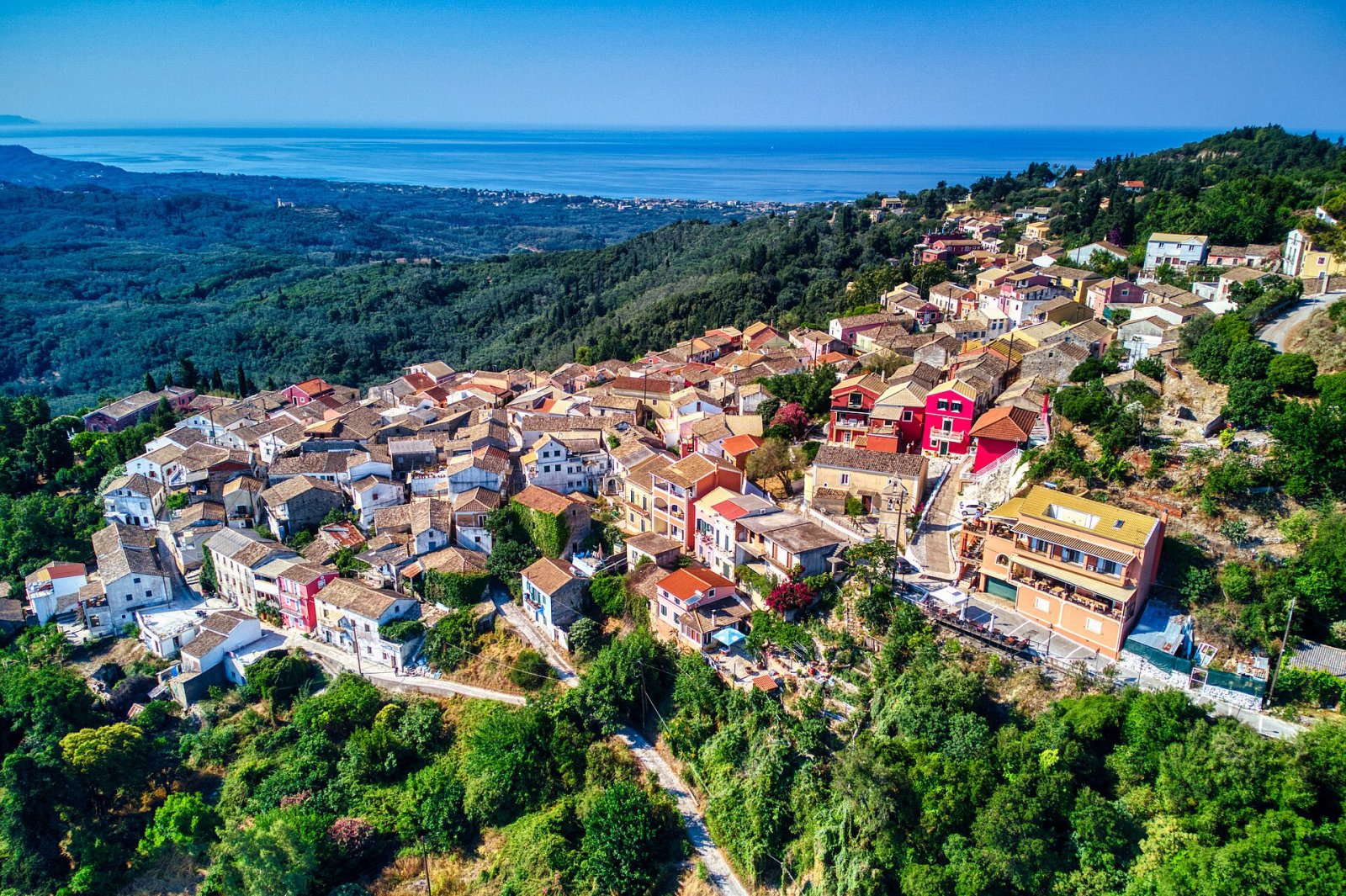 Chlomo: Un Tesoro Naturale della Grecia da Scoprire - Χλωμό όρος | Secret World Trip Planner