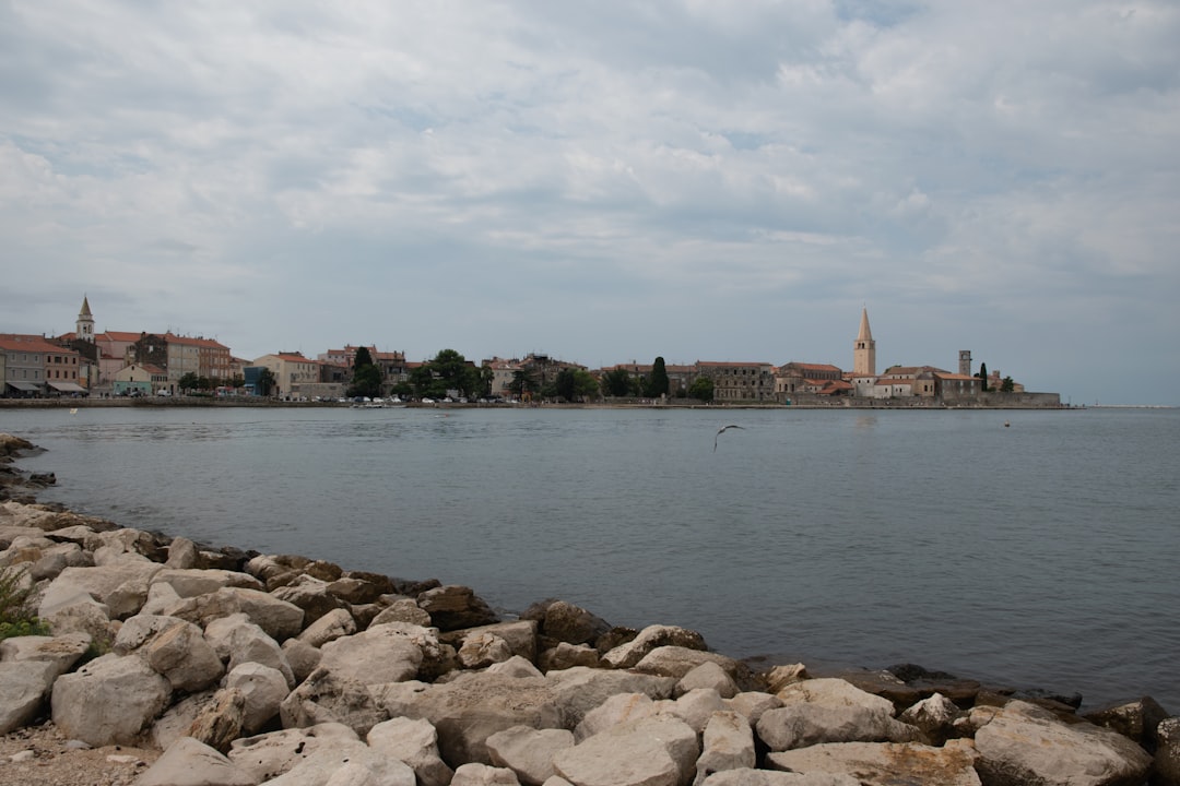 Entdecken Sie die Promenade Piran: Ein Panorama-Paradies - Prešernovo nabrežje | Secret World Trip Planner
