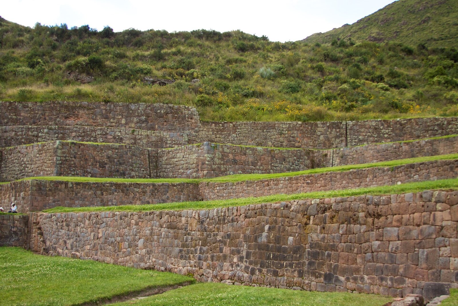 Descubra Tipón: a joia arqueológica do Peru - Quispicanchi | Secret World Trip Planner