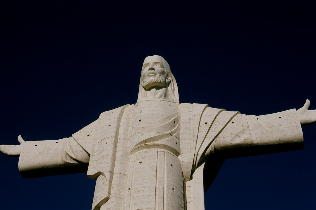 Cristo de la Concordia: un monumento di fede e bellezza in Bolivia - Cochabamba | Secret World Trip Planner