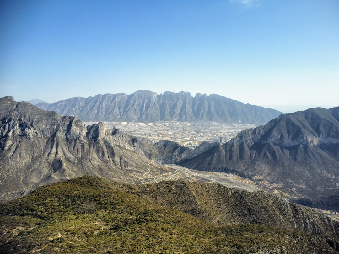 セロ・デ・ラ・シジャの隠れた道を探る - Monterrey | Secret World Trip Planner