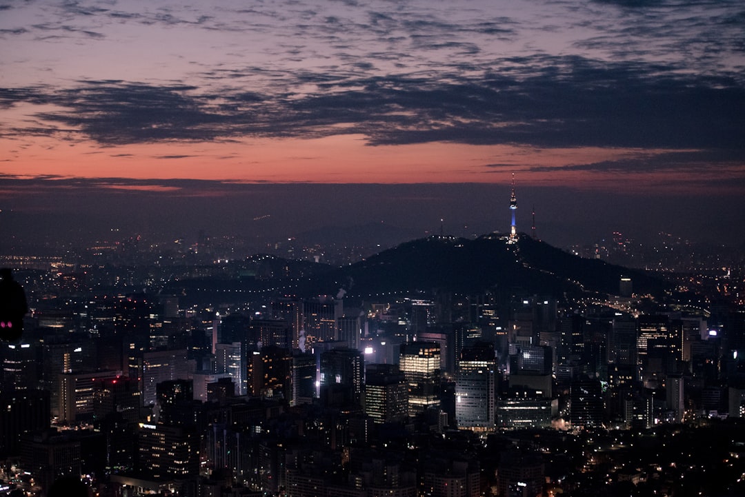 Vistas impresionantes desde la Torre de Seúl - Yongsan District | Secret World Trip Planner