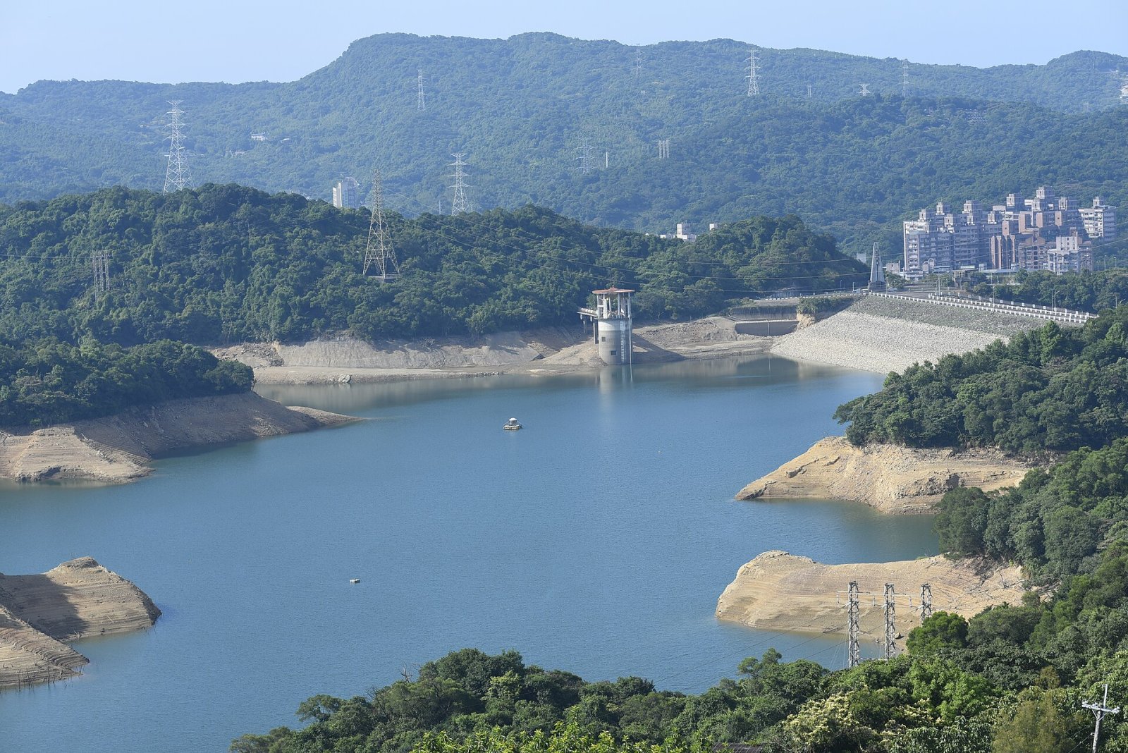 Descubra Xinshan: Natureza e Cultura em Taiwan - Hongnei Village | Secret World Trip Planner