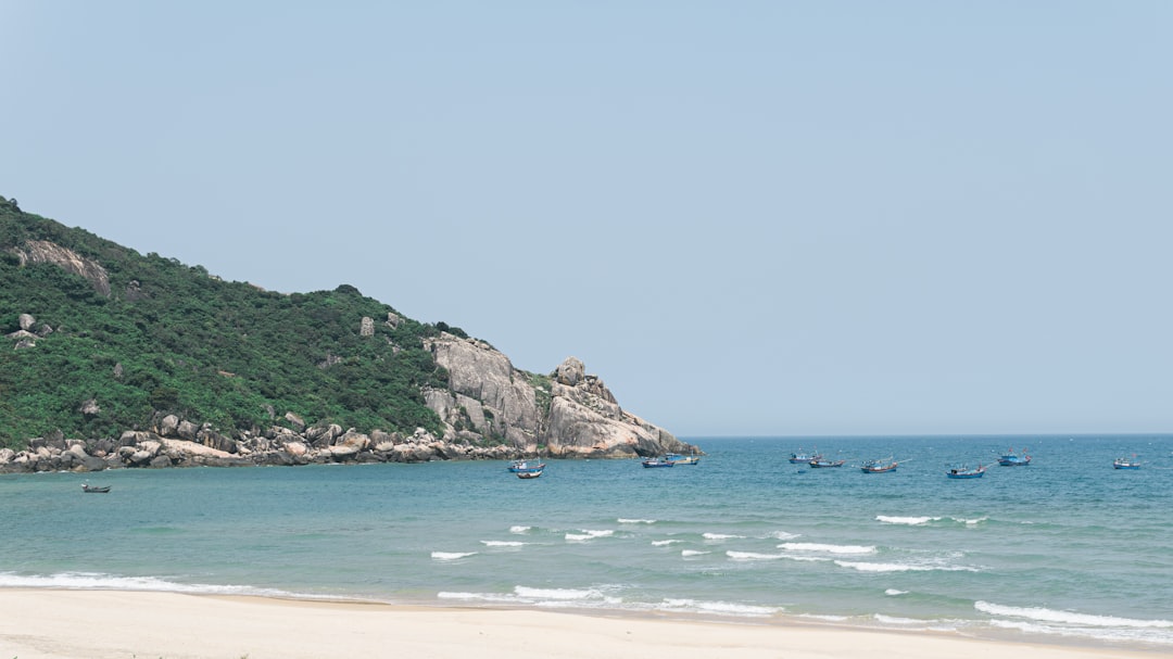 Bãi Xếp Beach: Un Paradiso Nascosto in Vietnam - Quy Nhơn Nam | Secret World Trip Planner