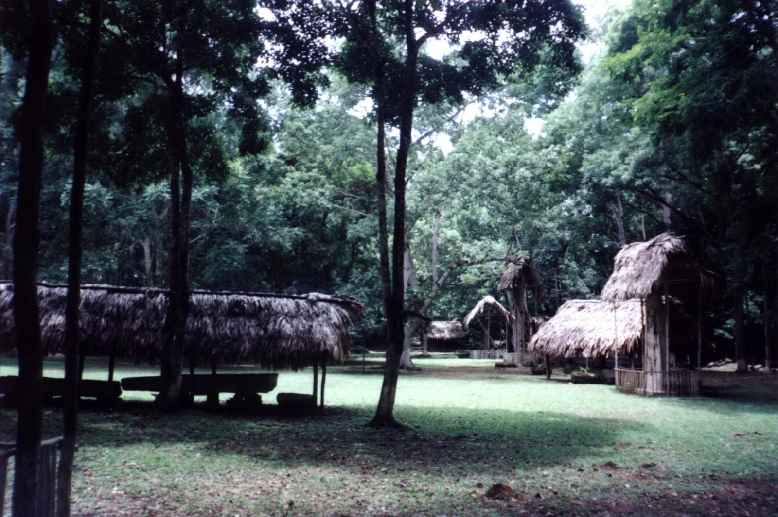 Descubre Dos Pilas: una joya de la civilización Maya en Guatemala - Sayaxché | Secret World Trip Planner