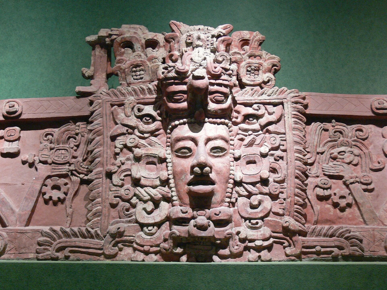 Entdecken Sie Tamarindito: ein archäologischer Schatz Guatemalas - Sayaxché | Secret World Trip Planner