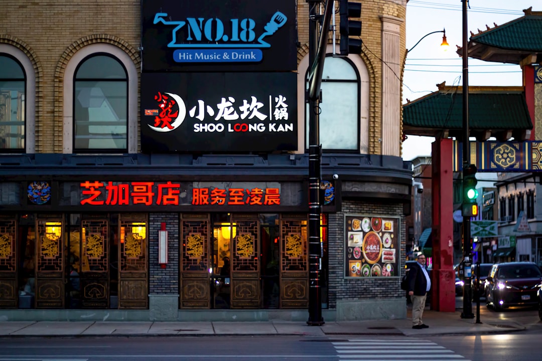 Embrassez le Chef BBQ : Une Icône d'Amour à Chicago - Chicago | Secret World Trip Planner