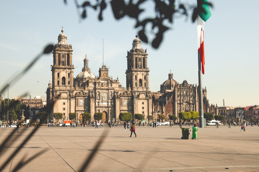 Mexiko-Stadt Reise: Praktische Tipps und Routen 2026 - Città del Messico | Secret World Trip Planner