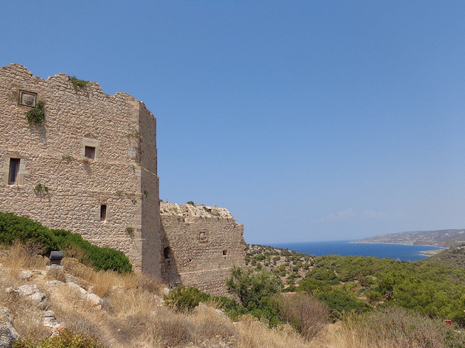 Descubre el Castillo de Kritinia: Historia y Bellezas de Grecia - 7R75+8W | Secret World Trip Planner