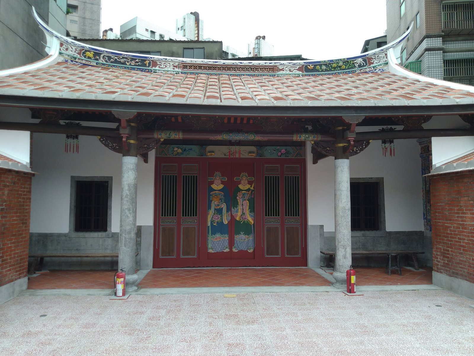 Descubra a História de 板橋迪毅堂: Um Tesouro de Taiwan - Liufang Village | Secret World Trip Planner