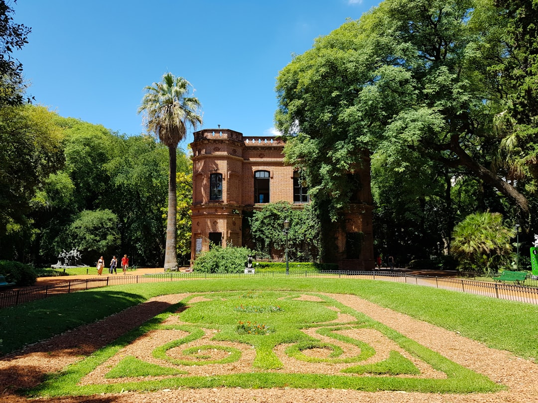 Descubra o Palácio San José: uma joia cultural na Argentina - Palacio San Jose | Secret World Trip Planner