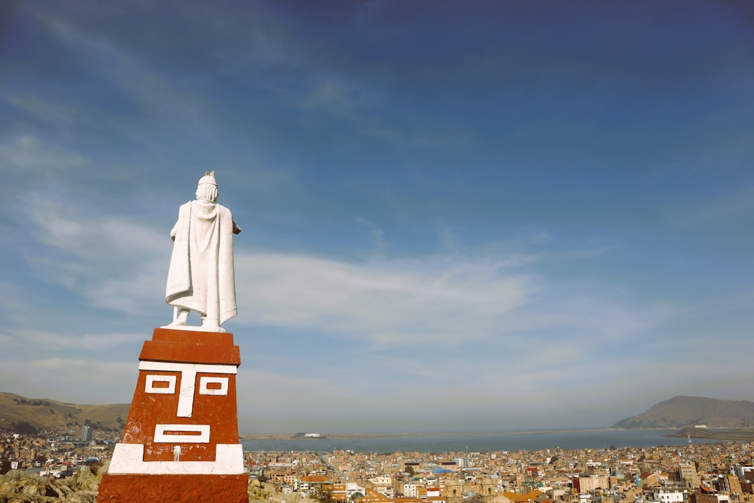 Entdecken Sie den Santo Cristo: ein Juwel von Lima, Peru - Lima | Secret World Trip Planner