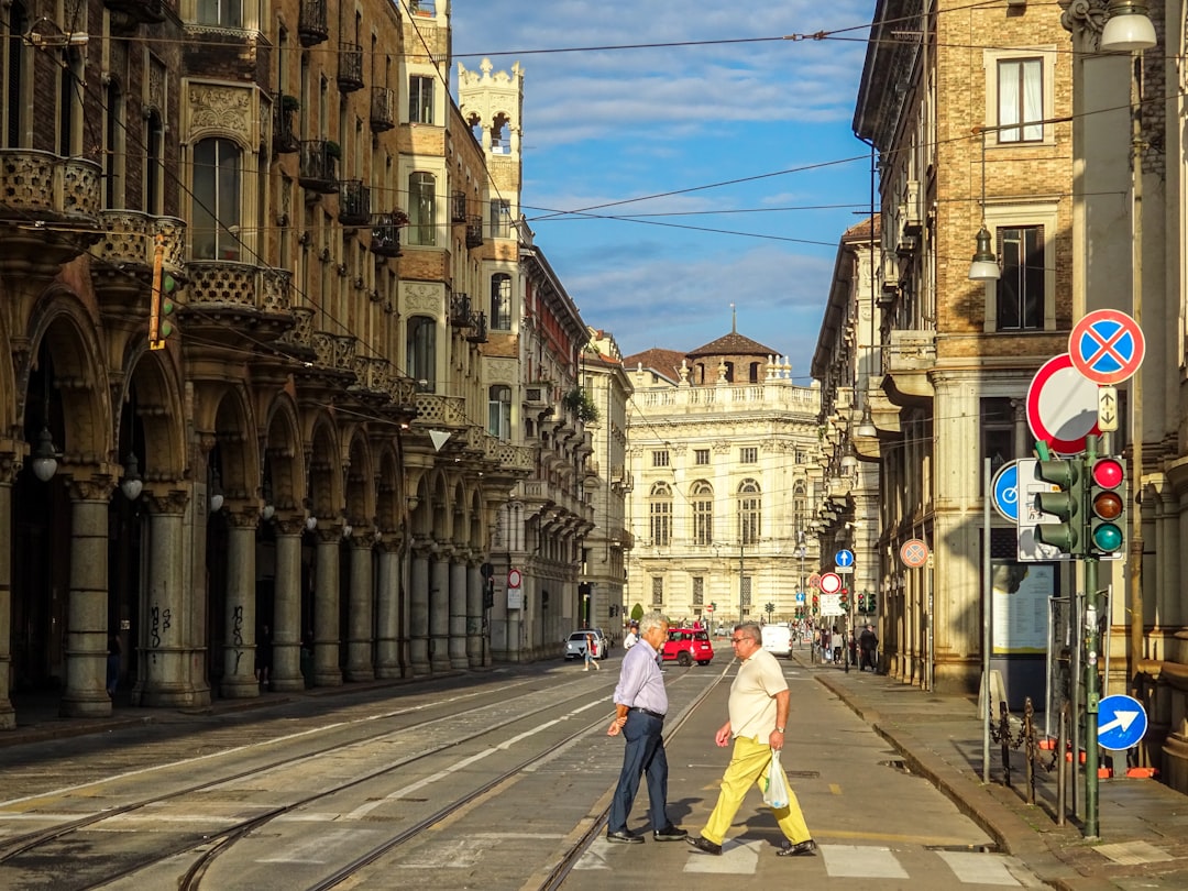 Découvrez les Vins de Turin : Barolo et Autres Merveilles - Torino TO | Secret World Trip Planner