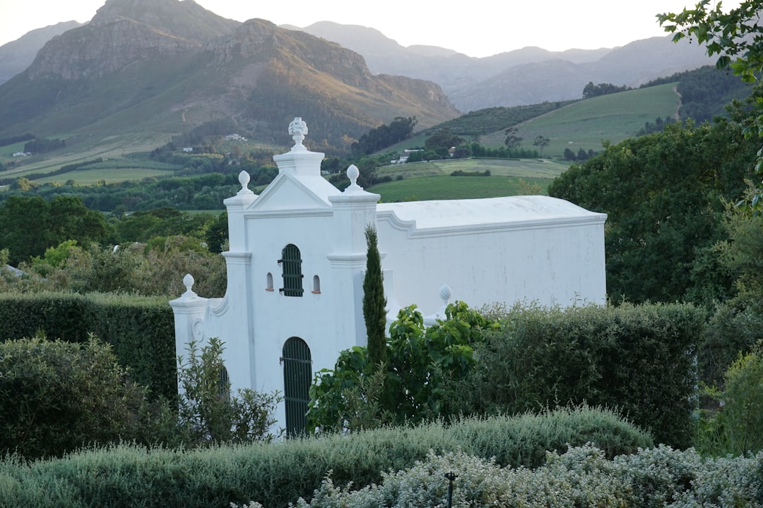 Franschhoek: El Paraíso del Vino en Sudáfrica - Franschhoek | Secret World Trip Planner