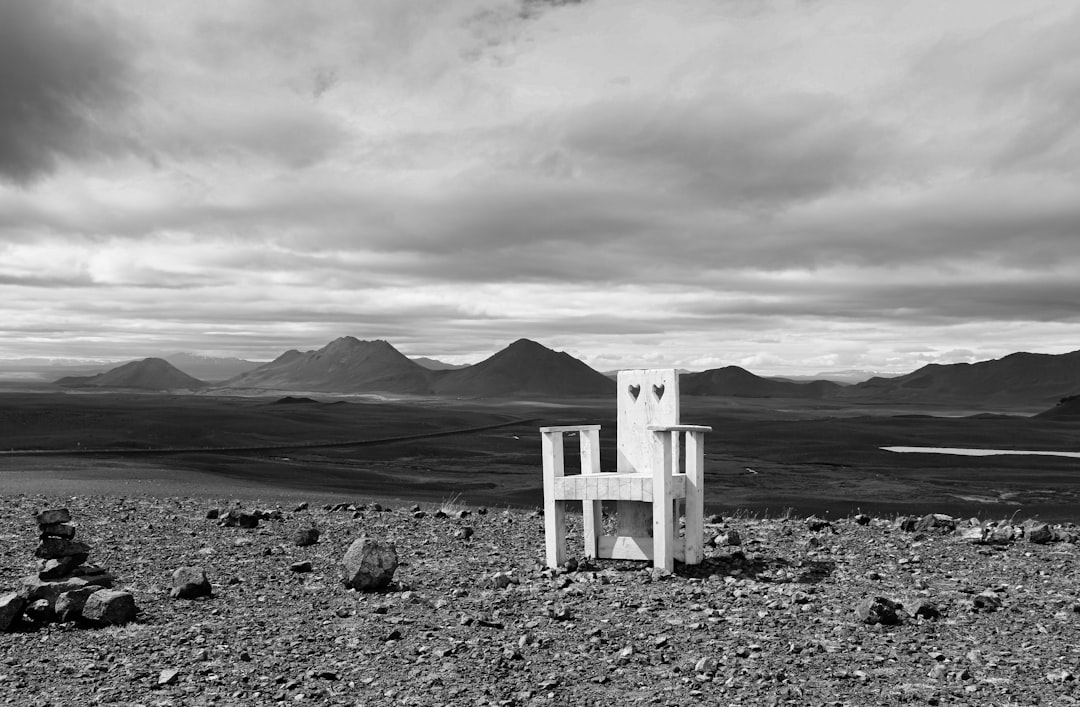 巨人の椅子:ダフタウンの芸術と自然 - Dufftown | Secret World Trip Planner