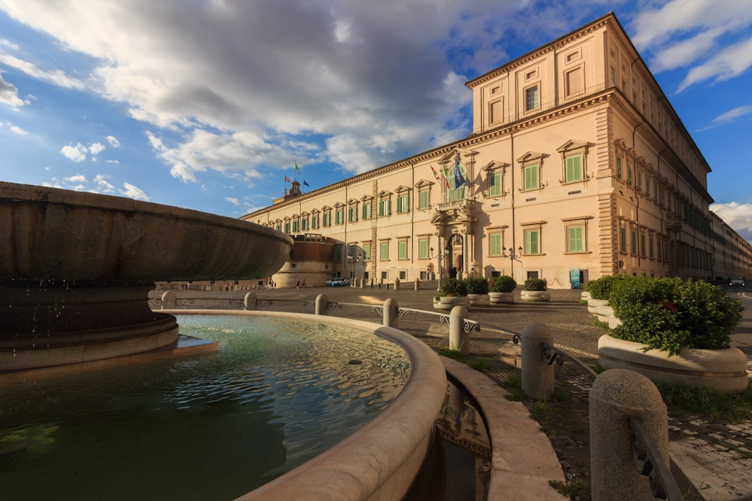 El Palacio del Quirinale: Un Tesoro Oculto en Roma - P.za del Quirinale | Secret World Trip Planner