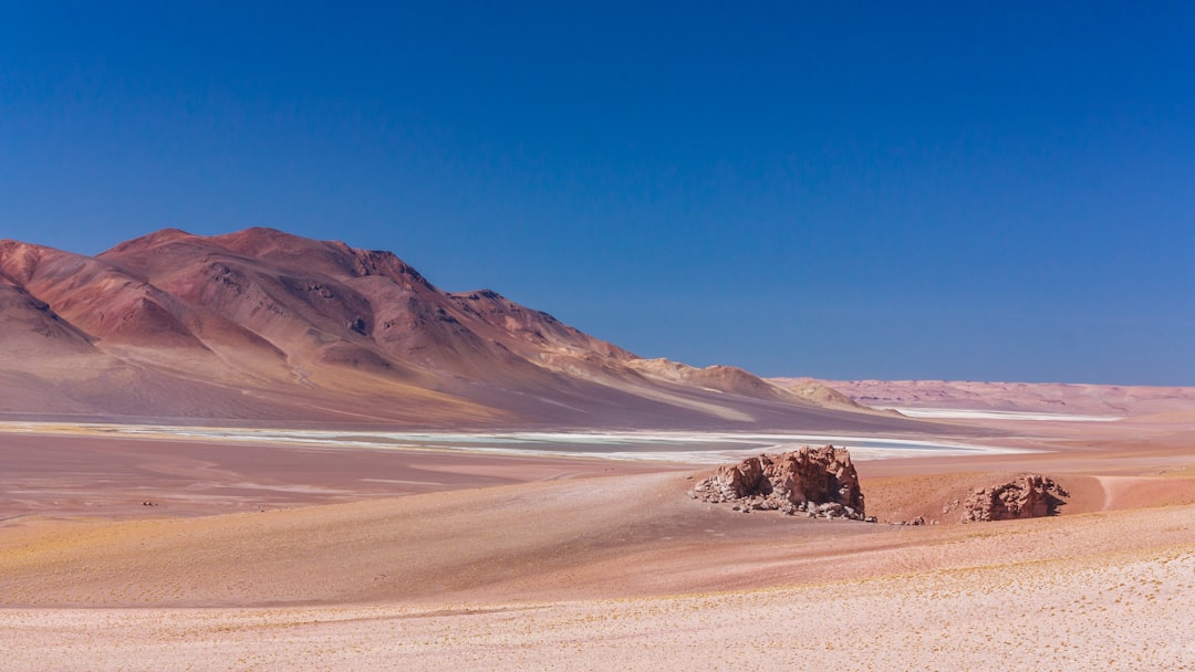 アタカマ塩原:チリの砂漠への旅 - San Pedro de Atacama | Secret World Trip Planner