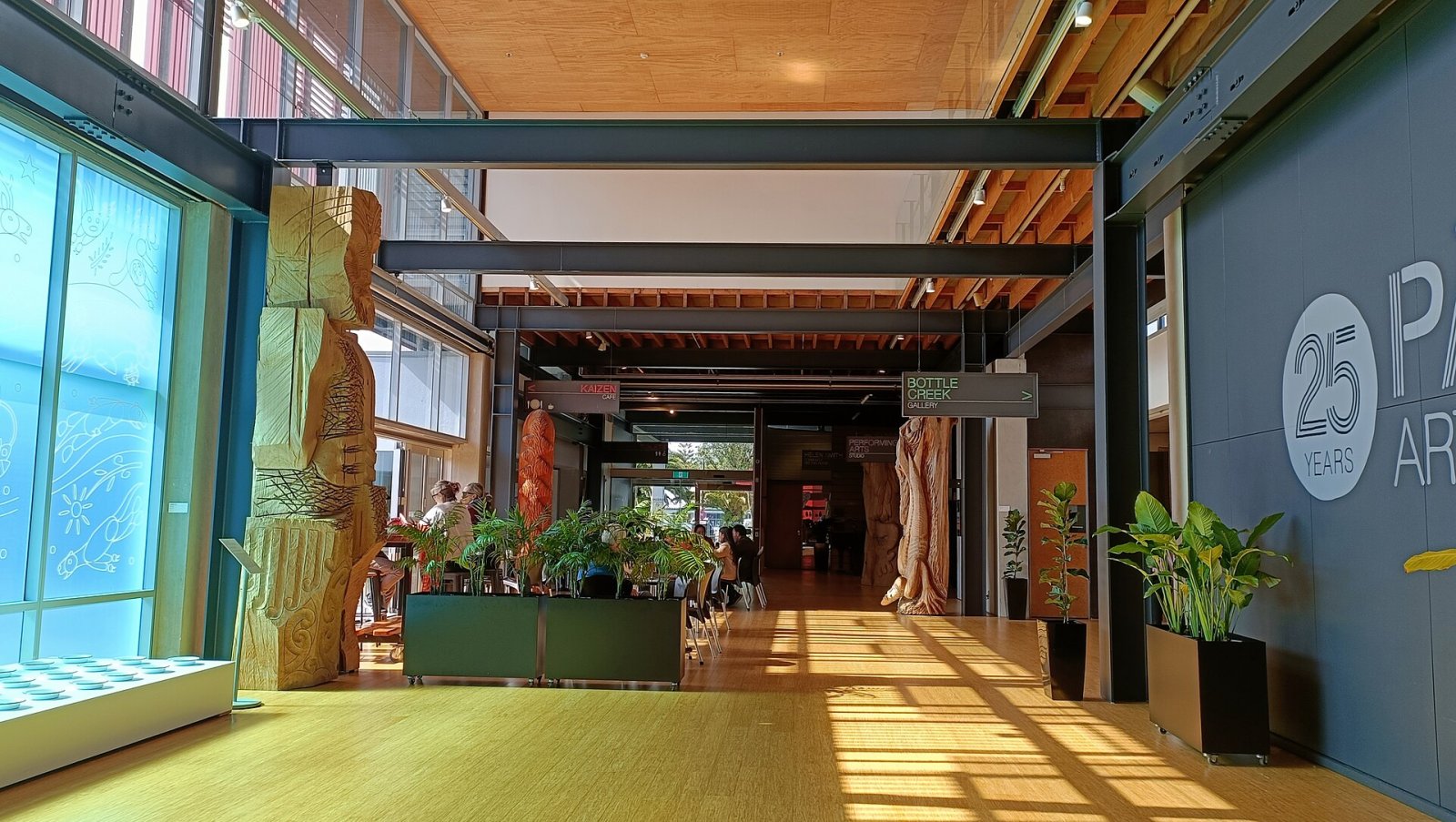 ニュージーランドの文化的宝庫、Pātaka Art + Museumを発見しよう - Porirua | Secret World Trip Planner