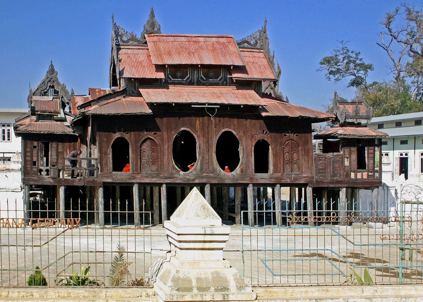 Descubra Shwe Yan Pyay: um tesouro cultural do Myanmar - Nyaungshwe | Secret World Trip Planner
