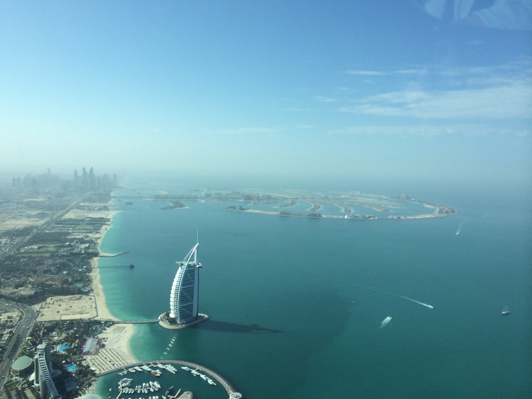 Dubai-Reise 2026: Tipps und Routen für Entdecker - Dubai | Secret World Trip Planner