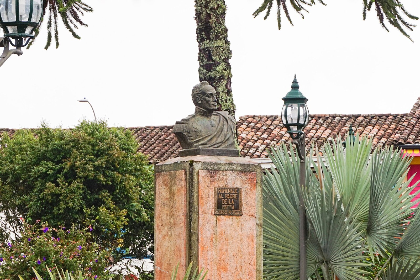 Simón Bolívar: El Libertador y su legado en Colombia - Ambalema | Secret World Trip Planner