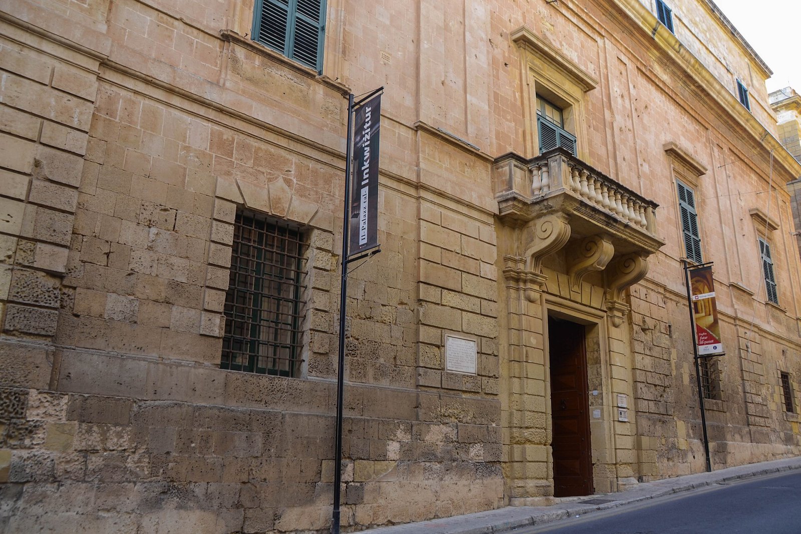 Descubre el Palacio del Inquisidor en Vittoriosa, Malta - 1 Triq Il-Mina Kbira | Secret World Trip Planner