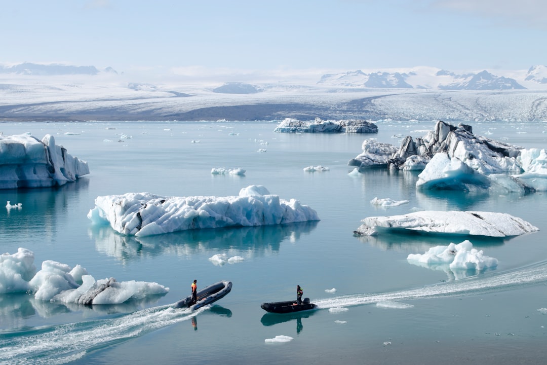 Йокульсарлон: айсберги и фауна среди ледников - Jökulsárlón | Secret World Trip Planner