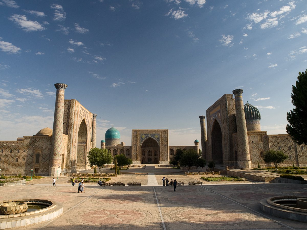 Praça Registan em Samarcanda: três madraças dos sonhos - 140101 | Secret World Trip Planner