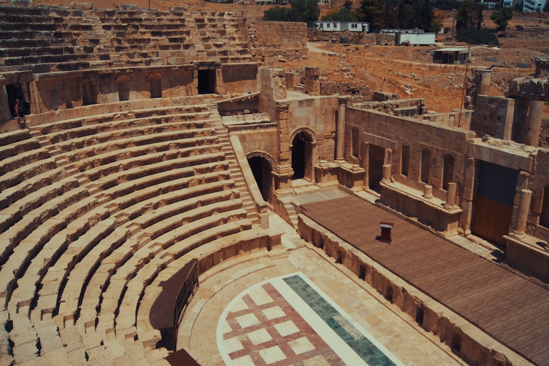 埃尔杰姆圆形剧场：突尼斯的斗兽场 - Route Mahdia | Secret World Trip Planner