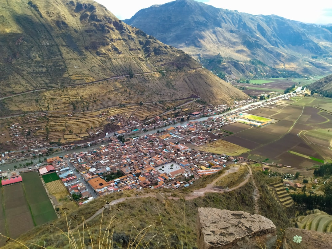 Descubre La Peña del Olvido: un tesoro natural en Perú - Cajabamba | Secret World Trip Planner