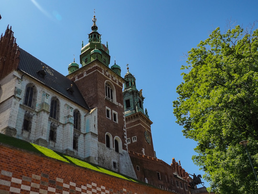 Музей истории Кракова: 21 историческое здание - Rynek Główny 35 | Secret World Trip Planner