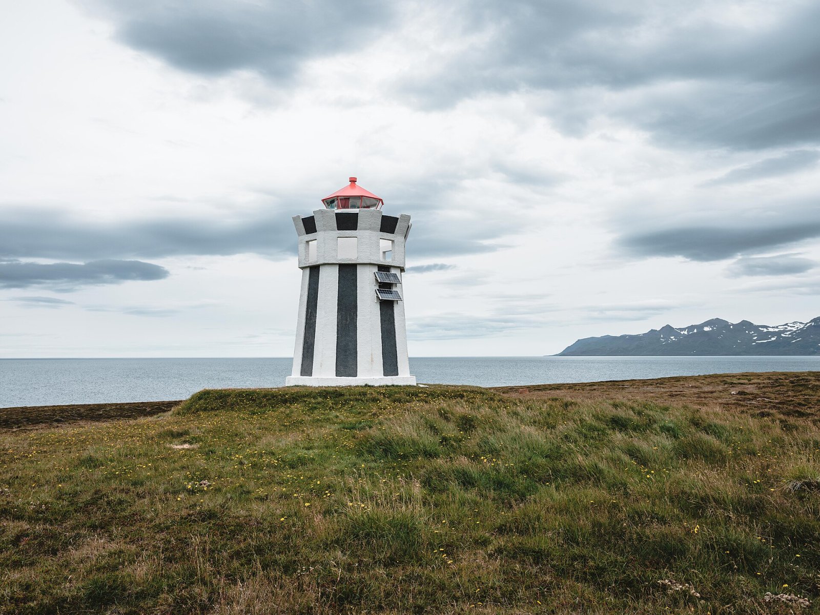 Descubra o Farol de Straumnesviti na Islândia — Straumnesviti