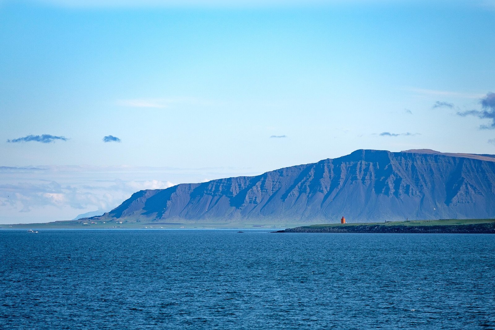 Scopri Engeyjarviti: il faro di Reykjavík in Islanda - Reykjavík | Secret World Trip Planner