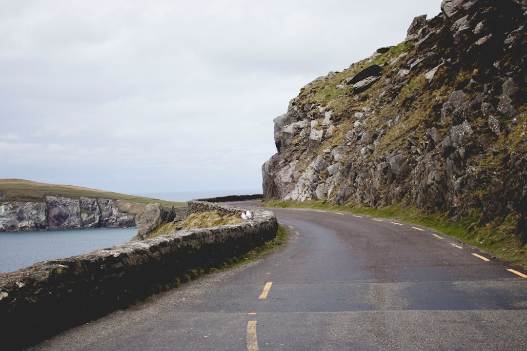 Descubra Slea Head: o promontório mais fascinante da Irlanda - Coumeenoole | Secret World Trip Planner