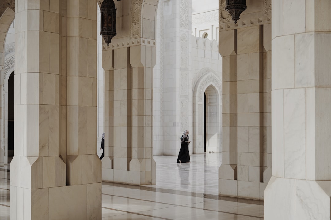 Descubra a Mesquita: uma joia cultural de Omã - Al Khaburah | Secret World Trip Planner