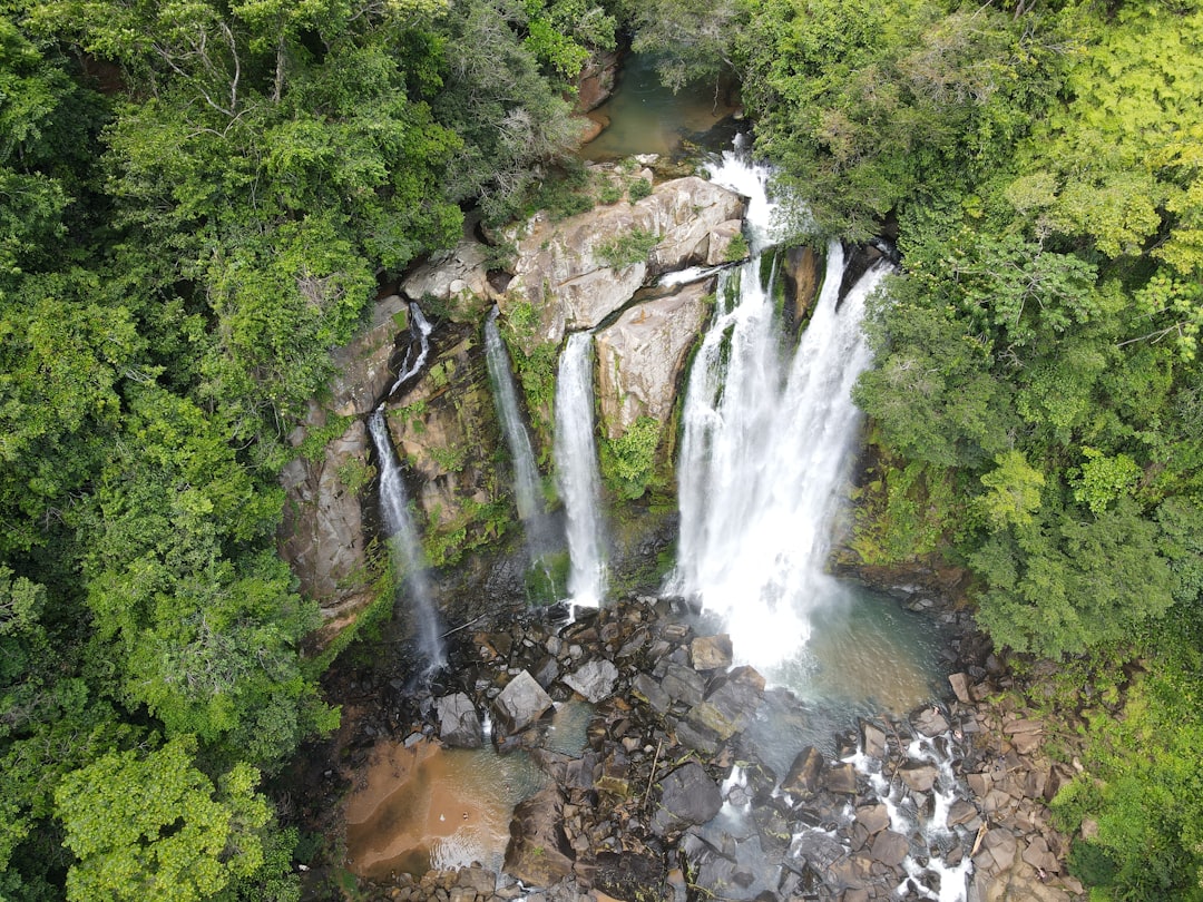Cascate Nauyaca: il doppio salto nella foresta costaricana - Pérez Zeledón | Secret World Trip Planner