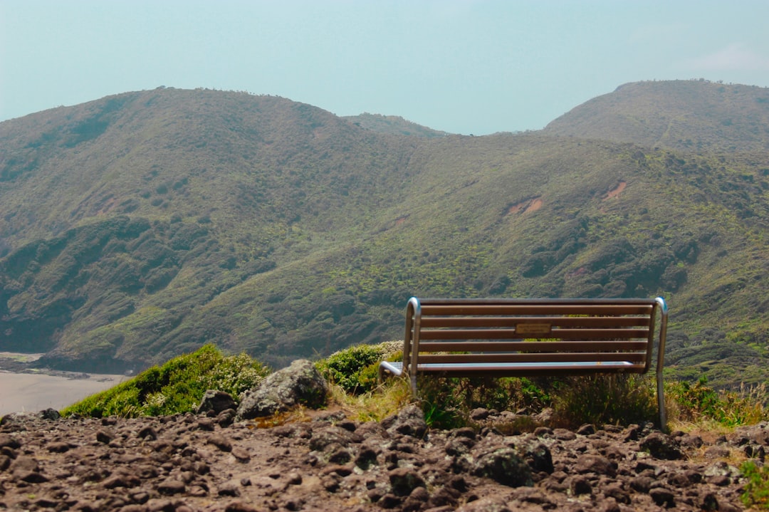 Wooden Seat: Una Experiencia Única en Nueva Zelanda - Christchurch | Secret World Trip Planner