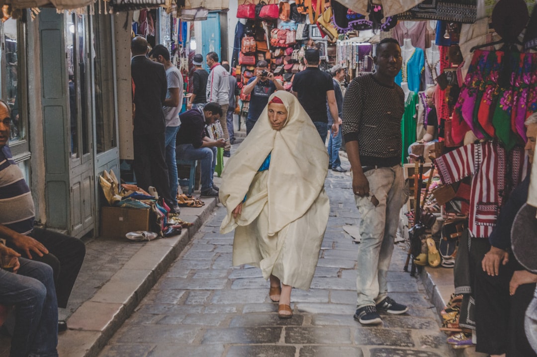 I souks di Tunisi: profumi e colori nella Medina - Q5WC+J77 | Secret World Trip Planner
