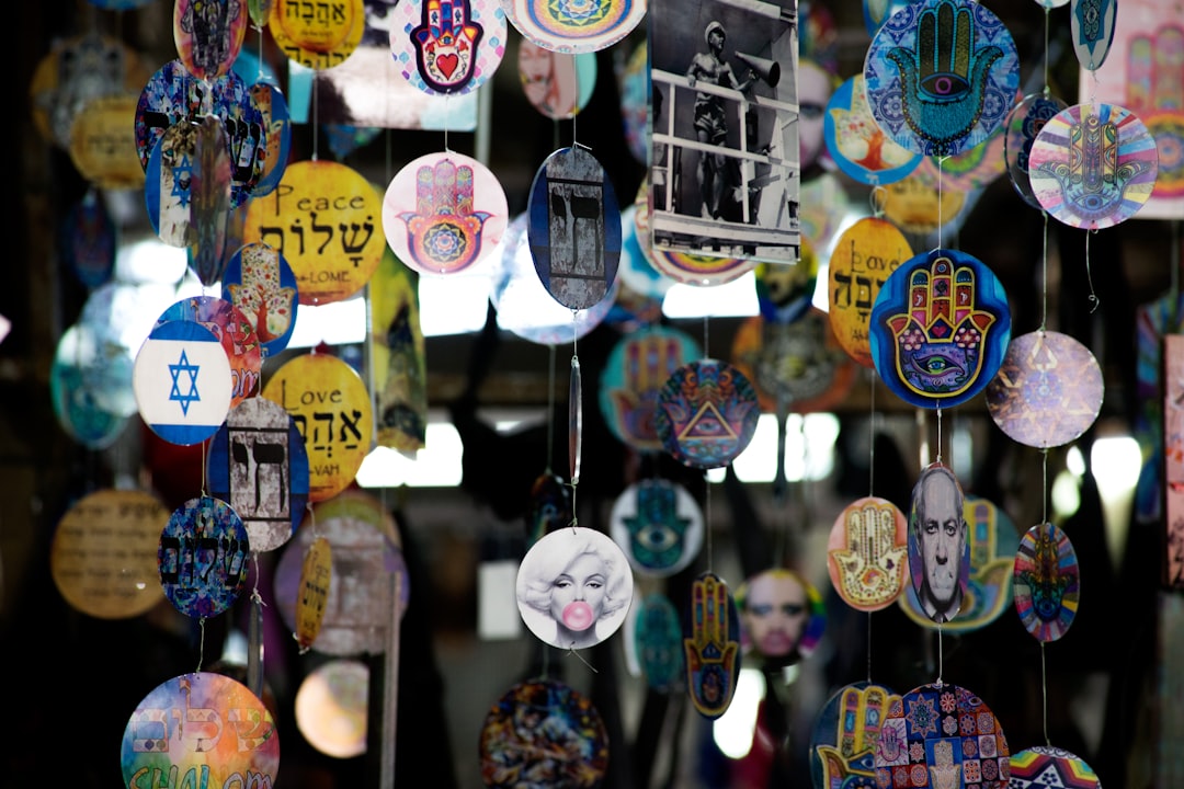Shuk HaCarmel: Der lebhafteste Markt in Tel Aviv - HaCarmel St 35 | Secret World Trip Planner