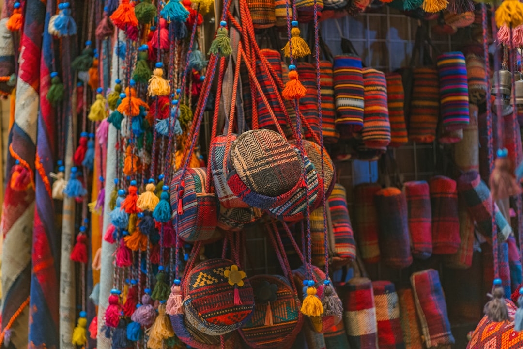 Vakil Bazaar en Shiraz: el corazón del bazar persa - District 8 | Secret World Trip Planner
