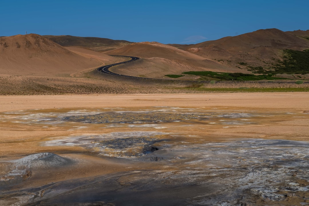 Scopri Námafjall: il cuore geotermico dell'Islanda - Reykjahlíð | Secret World Trip Planner