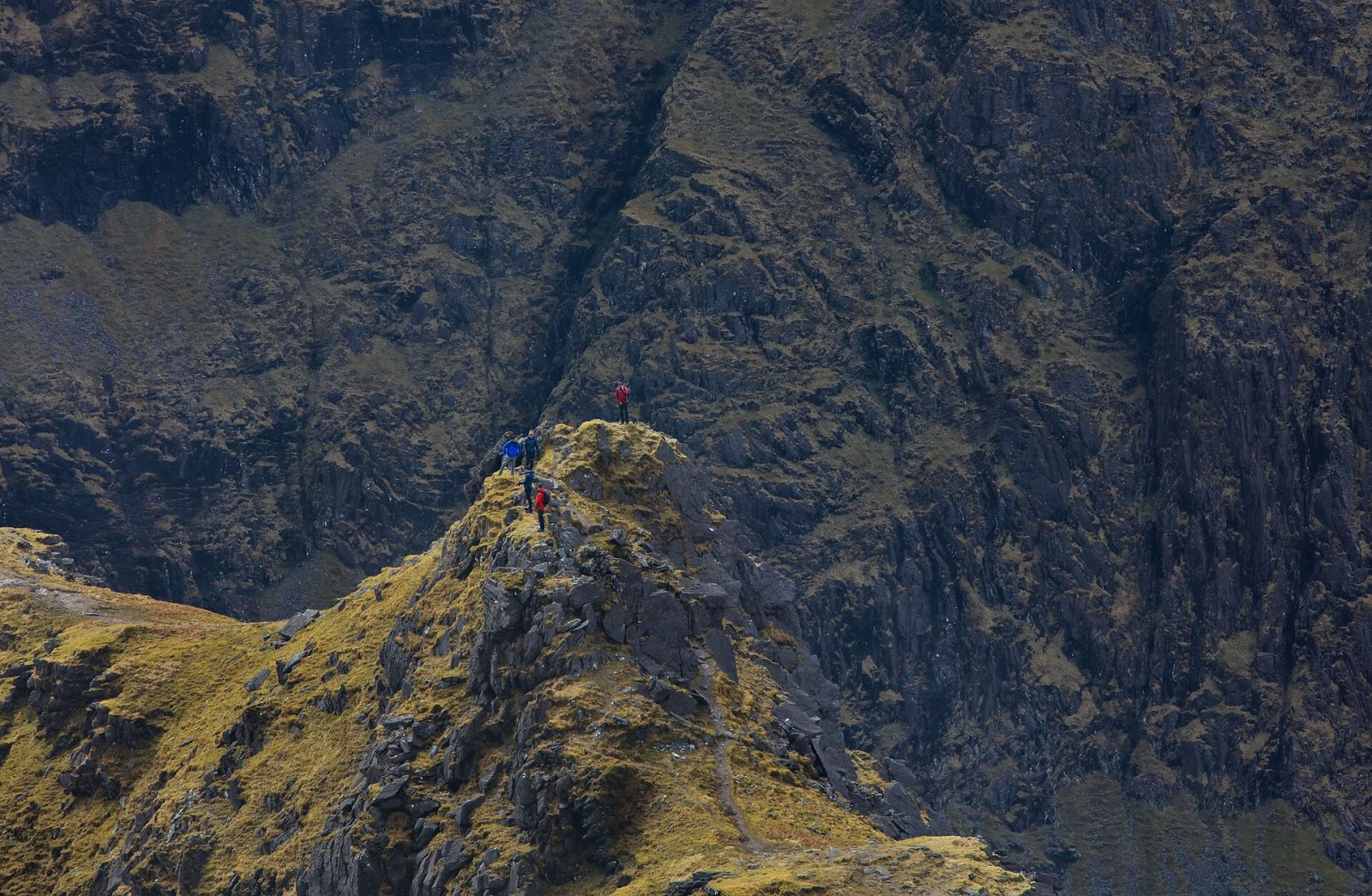 Exploration de Beenkeragh : La Montagne des Moutons en Irlande - Killarney Road | Secret World Trip Planner