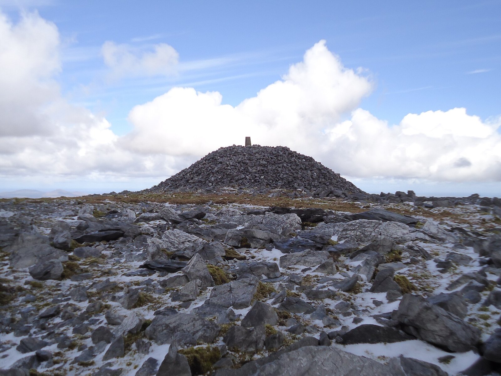 Découvrez Slieve Carr : la montagne isolée d'Irlande - Tarsaghaun | Secret World Trip Planner