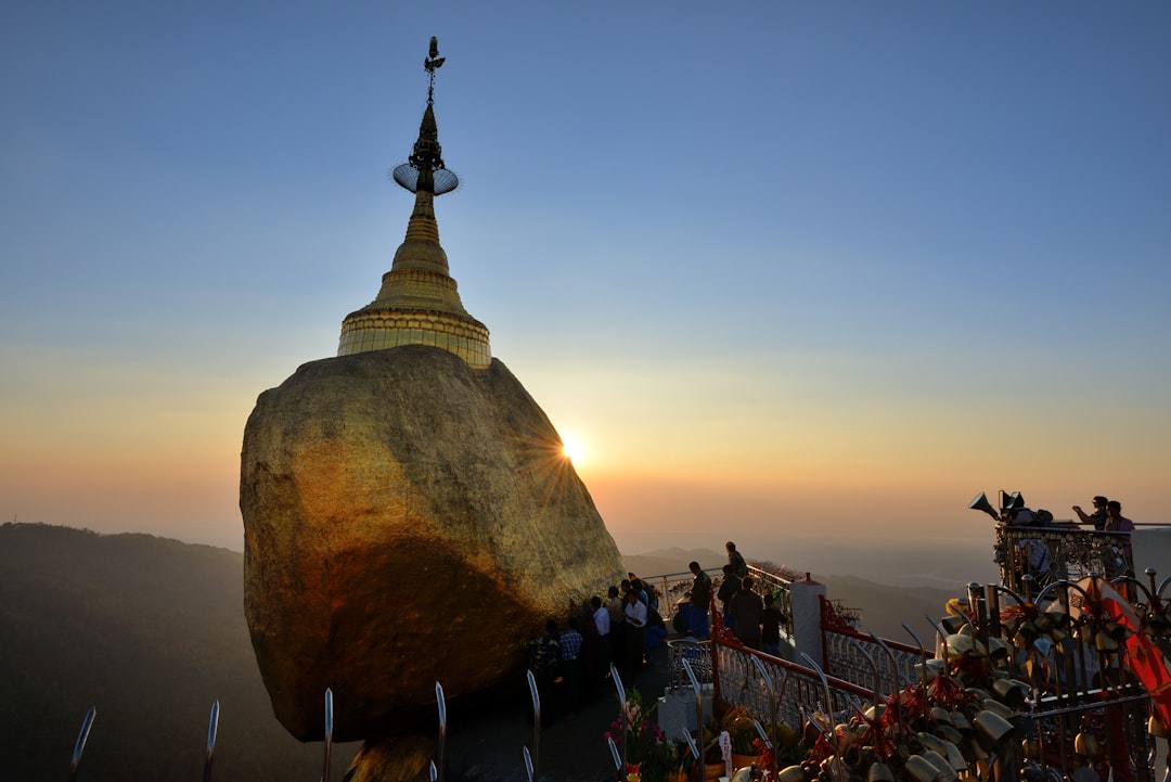 Entdecken Sie den Saramati-Berg: ein Naturjuwel zwischen Myanmar und Indien - Thanamir | Secret World Trip Planner