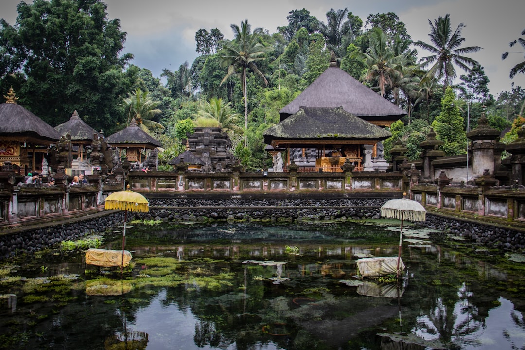 Tirta Gangga: Der königliche Palast im Wasser auf Bali - Kabupaten Karangasem | Secret World Trip Planner
